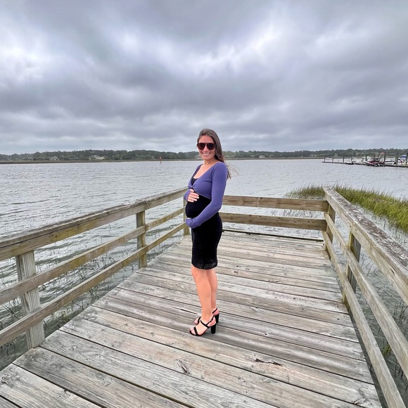 Meet your Posher, Allison - Picture 1 of 1